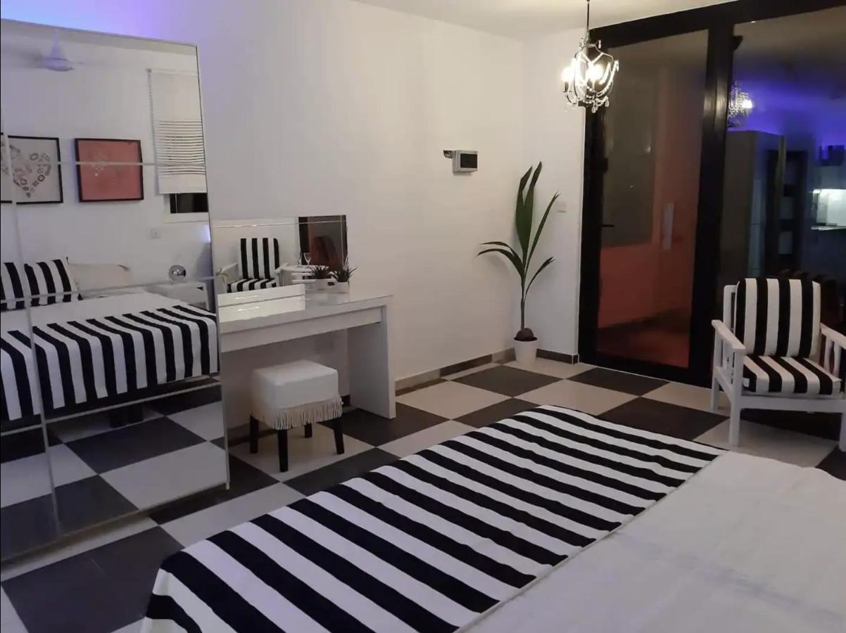 The Pervoli Studio - Pool - Close To Beach Larnaca Buitenkant foto